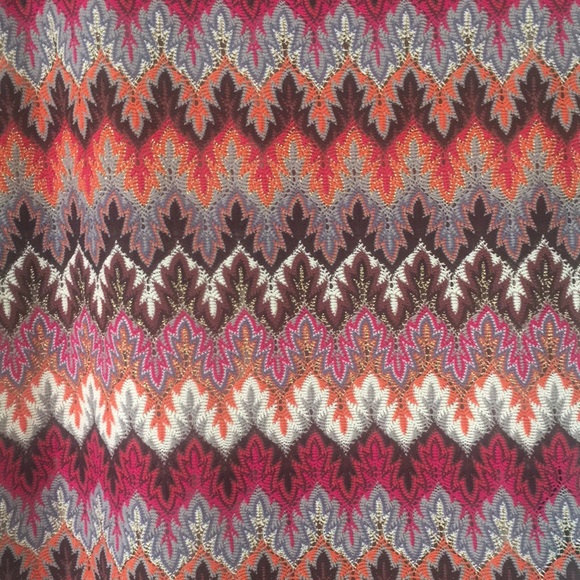 Tan orange and gold sparkle ✨ colorful knit top - Picture 3 of 4